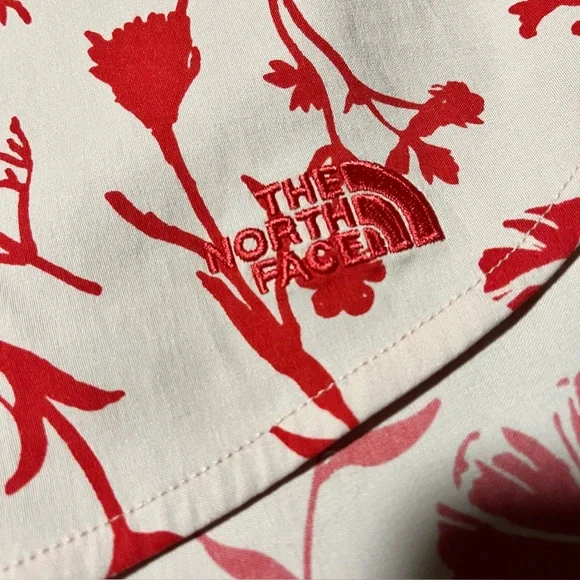 The North Face Class V Mini Shorts Size Large - Picture 3 of 5